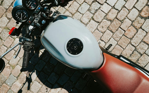 Covering moto : réservoir, carénages et garde-boue