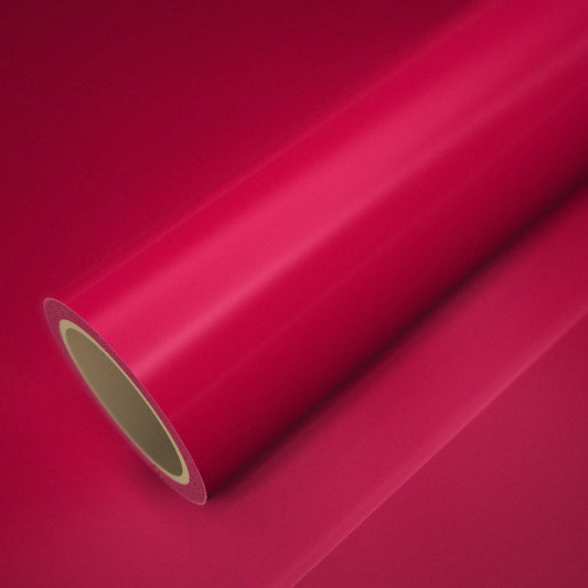 Rouleau de vinyle ICR® Âme rouge posé sur une feuille du même vinyle