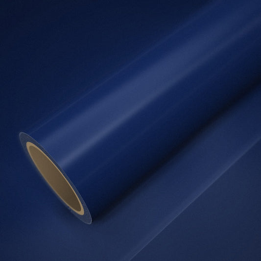 Rouleau de vinyle ICR® bleu minuit Super Paint posé sur une feuille du même vinyle